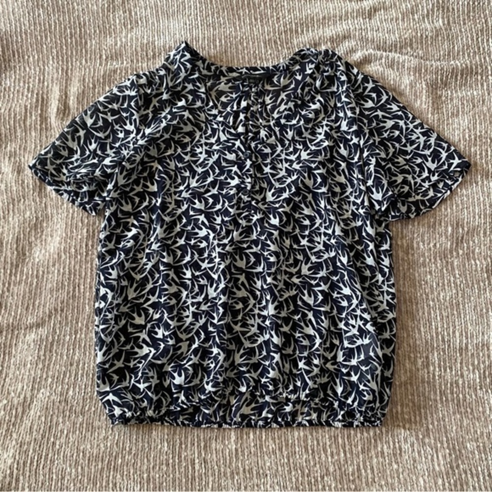 Banana Republic Sparrow Print Button Down Top, Size XS, Like New